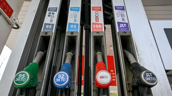Минэнерго и ФАС рекомендовали временно нарастить продажи топлива на бирже