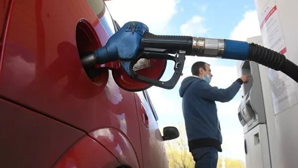 СМИ: нефтяники не одобрили решение о запрете экспорта бензина